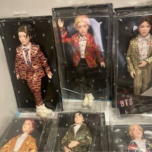 BTS Fashion Dolls Set